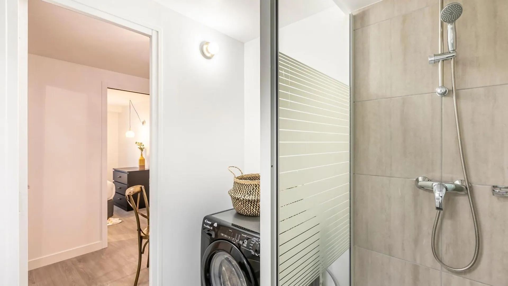 Apartment Sweett- Aboukir I Paris